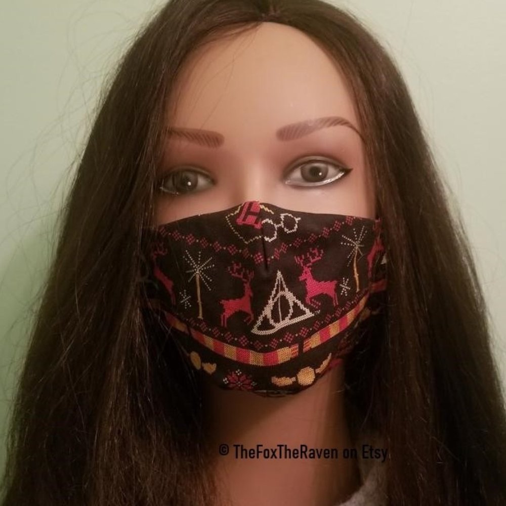Harry Potter Christmas Fair Isle Fitted Face Mask